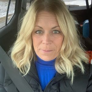 Meet your Posher, Danette